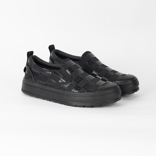 Surge Hewson Slip-Ons - Black