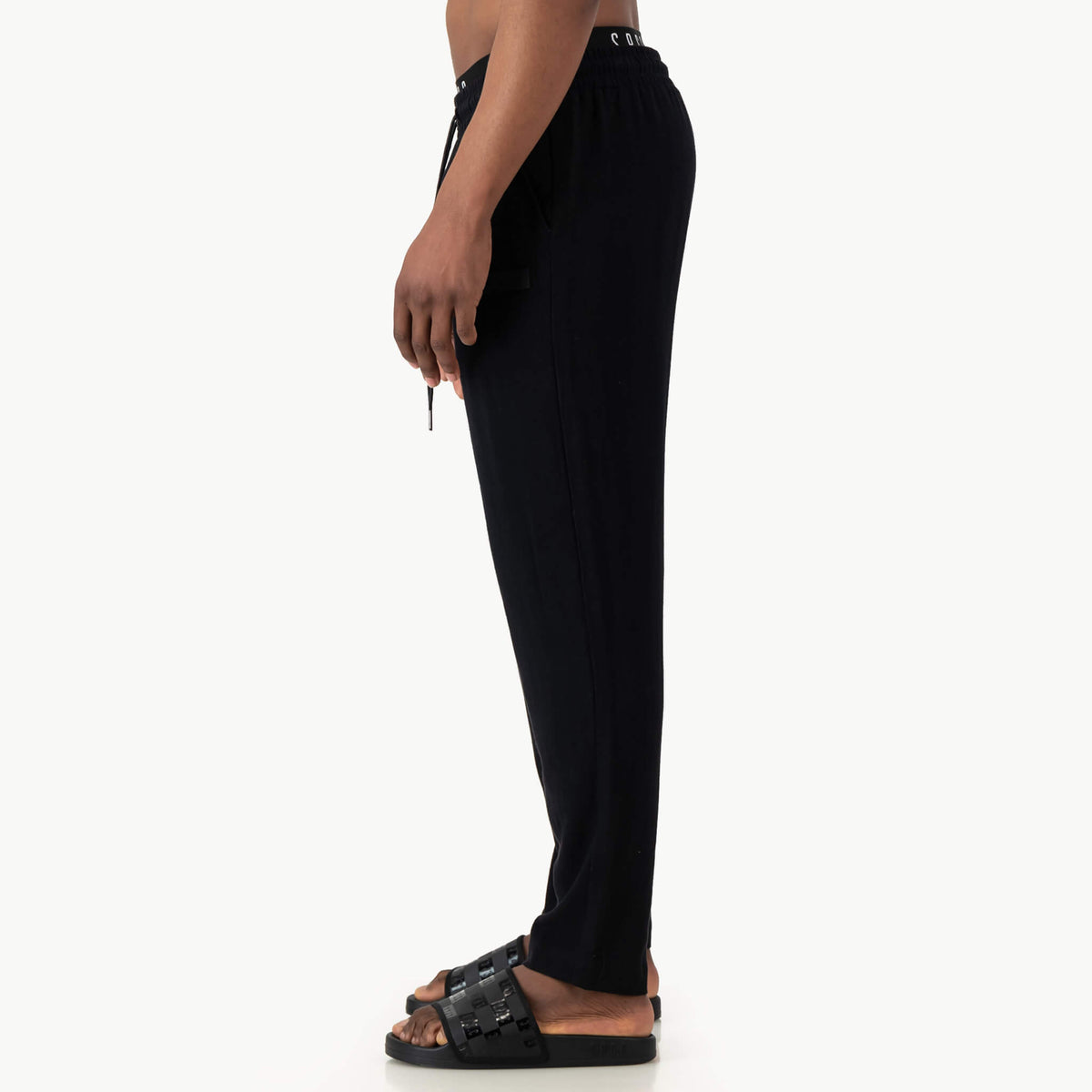 Nielson Resort Pant - Black