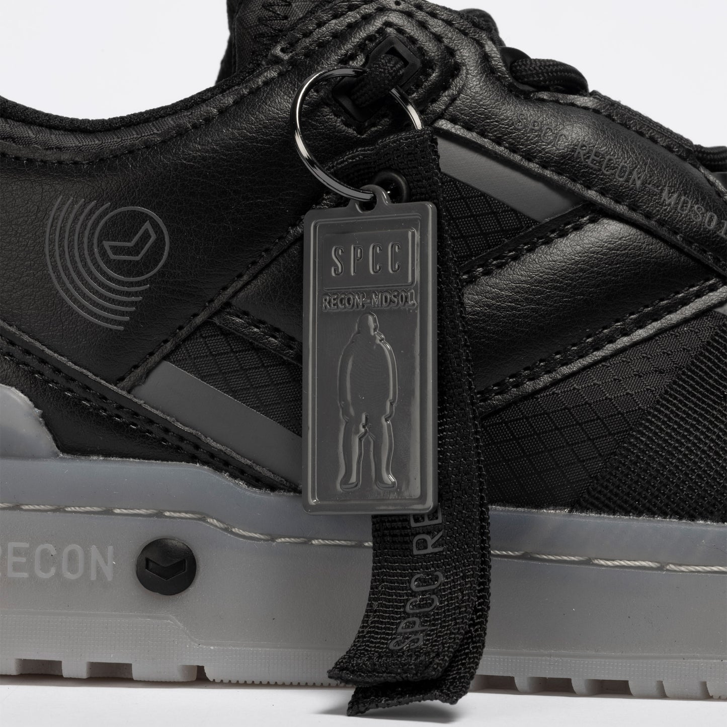 Recon Saibot Lo Sneakers - Black