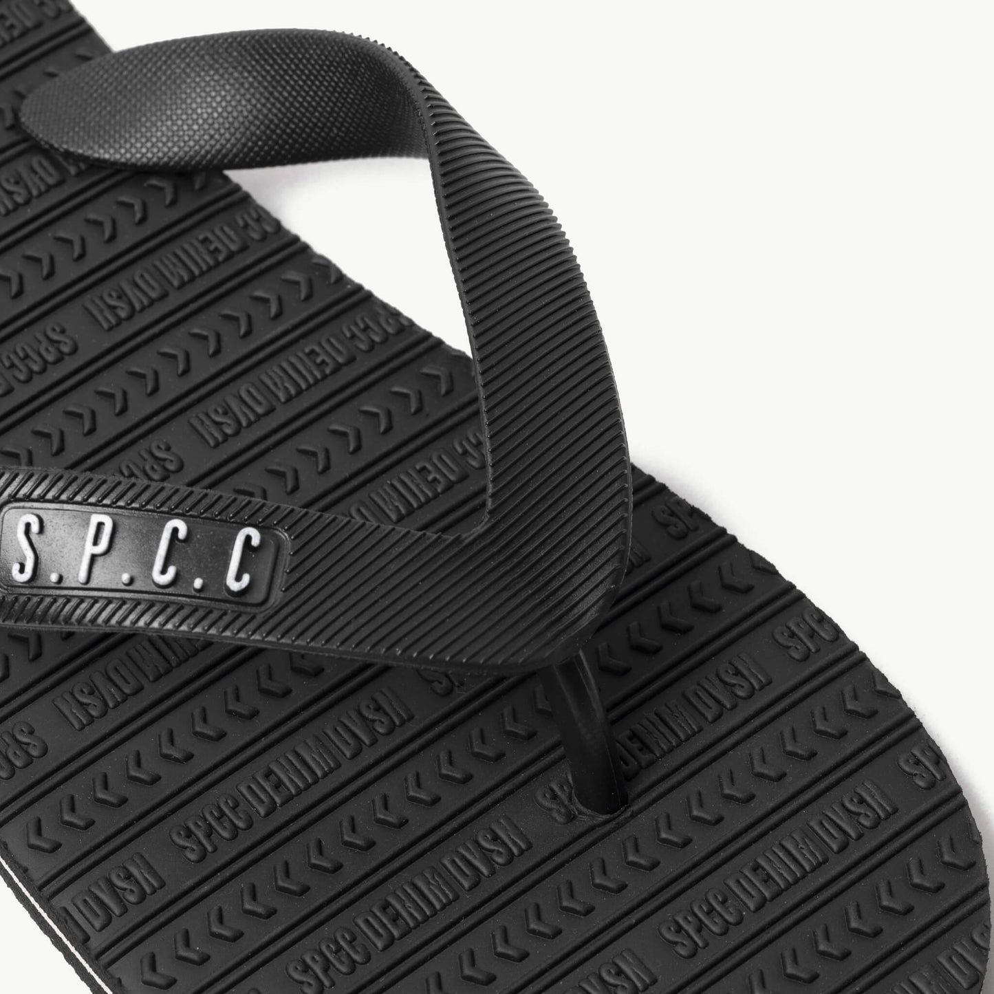 Locke Flip Flops - Black