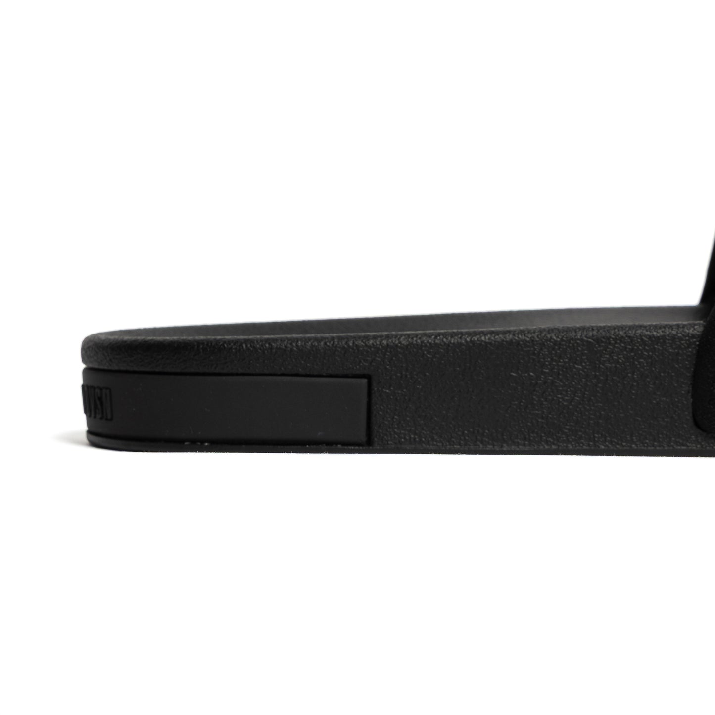 Varda Slider  - Black