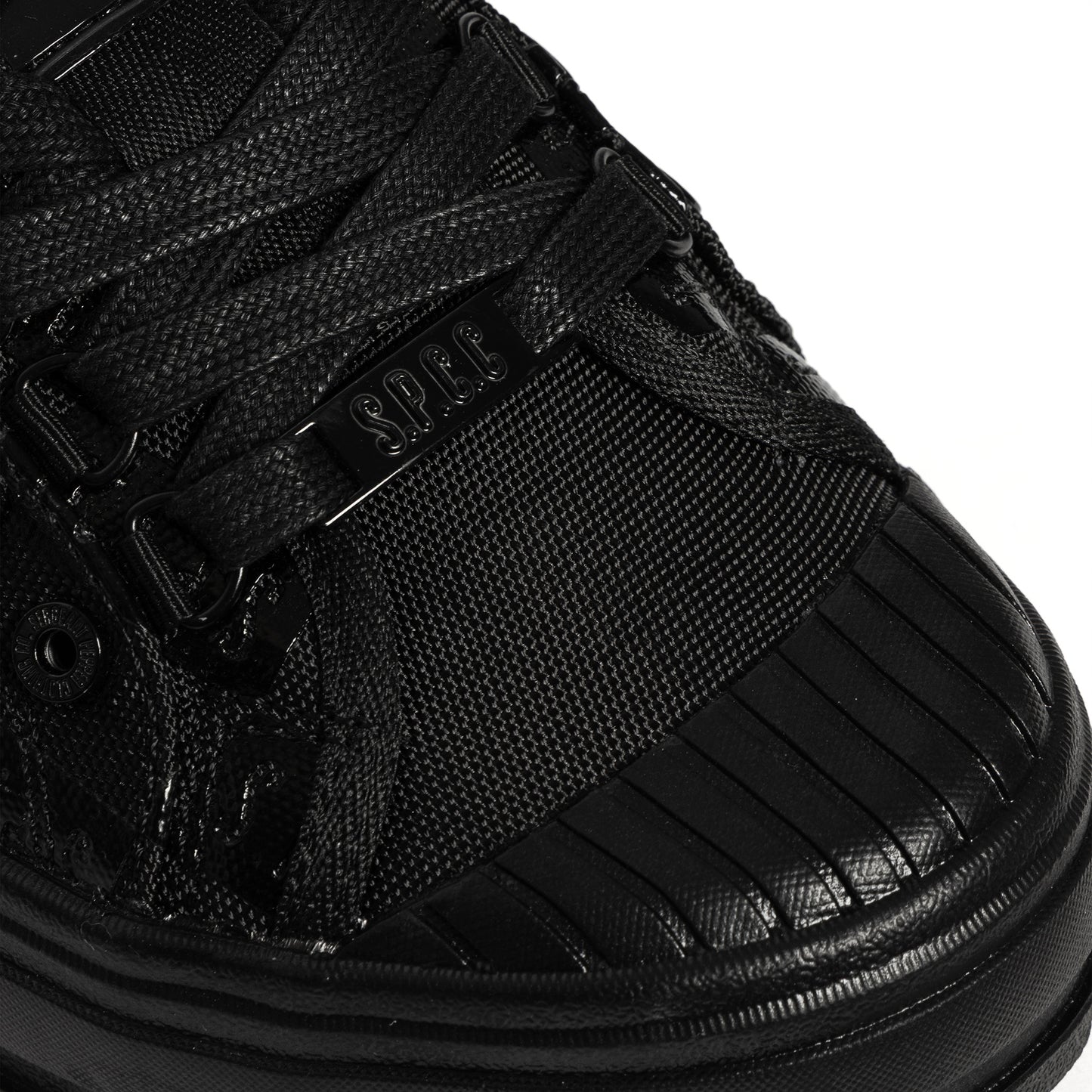Surge Morello Lo Sneakers  - Black