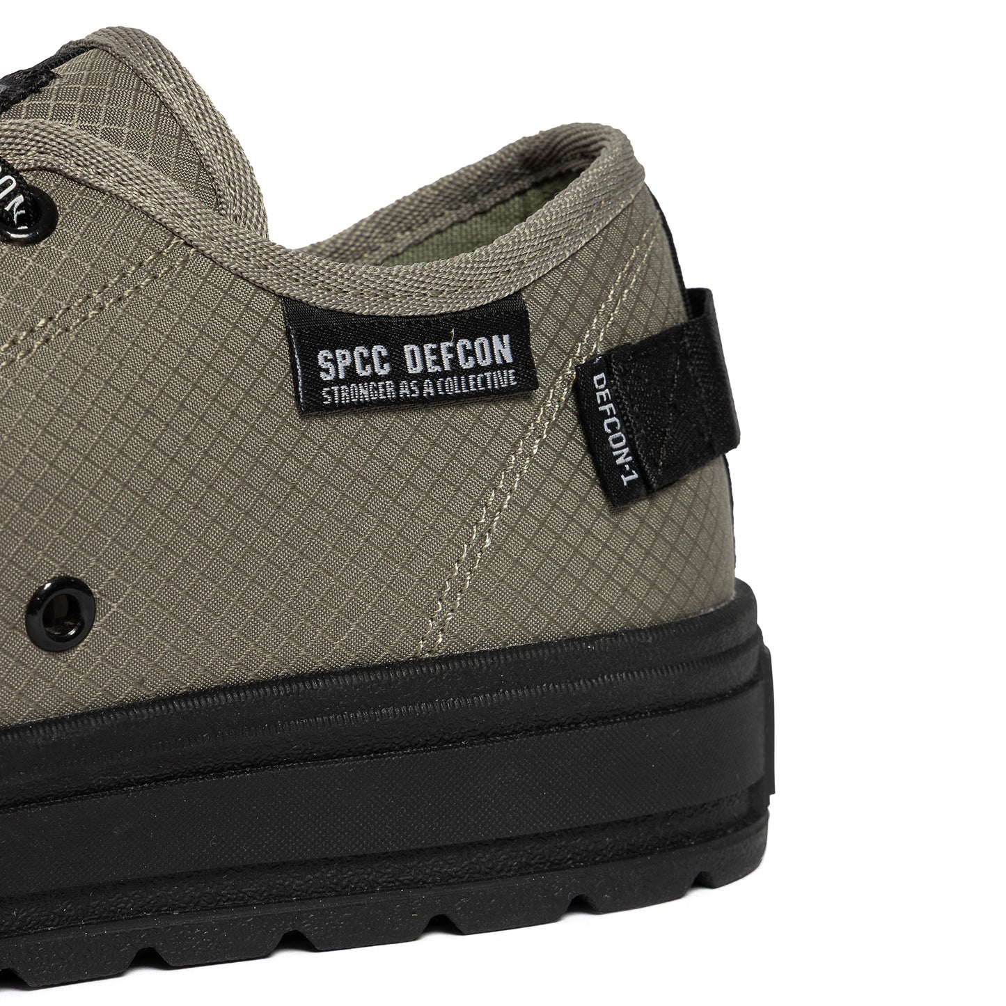 DEFCON Odyssey Lo Sneakers  - Stone
