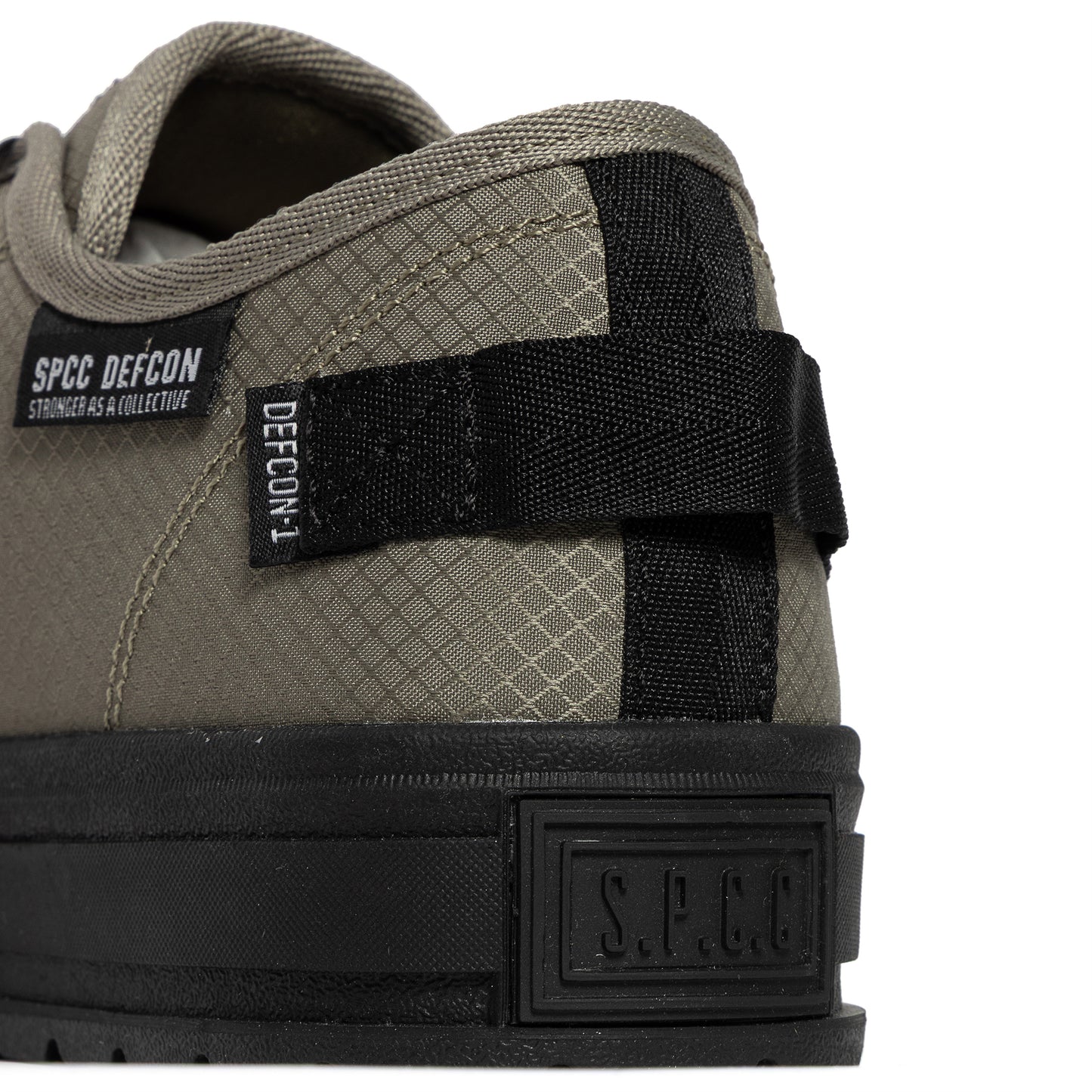 DEFCON Odyssey Lo Sneakers  - Stone