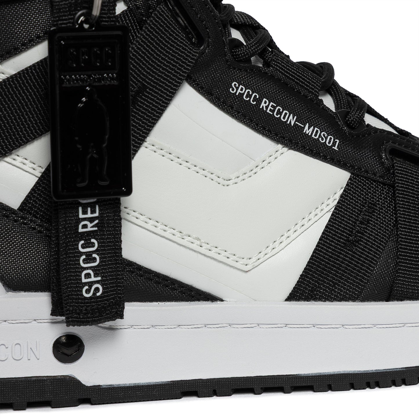 Recon Tau Hi Sneakers  - Black/White
