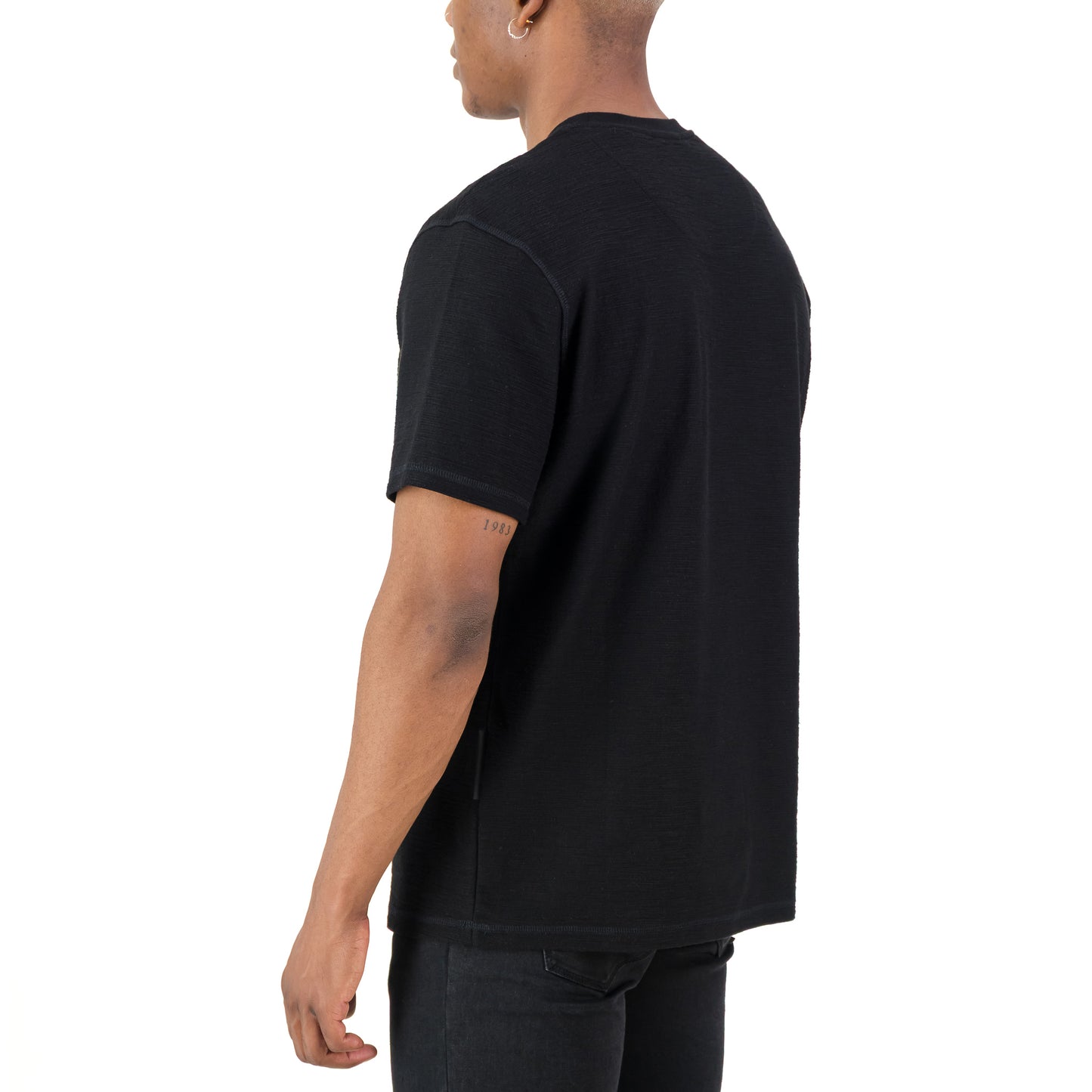 Hexum Tee  - Black