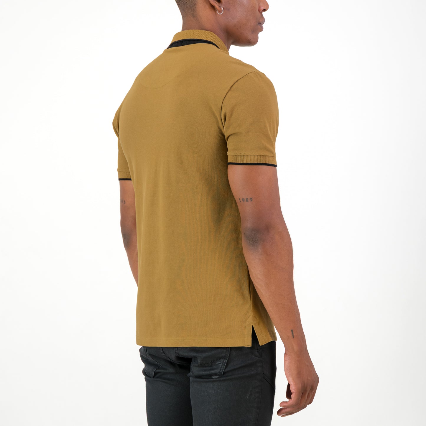 Amos Golfer  - Mustard