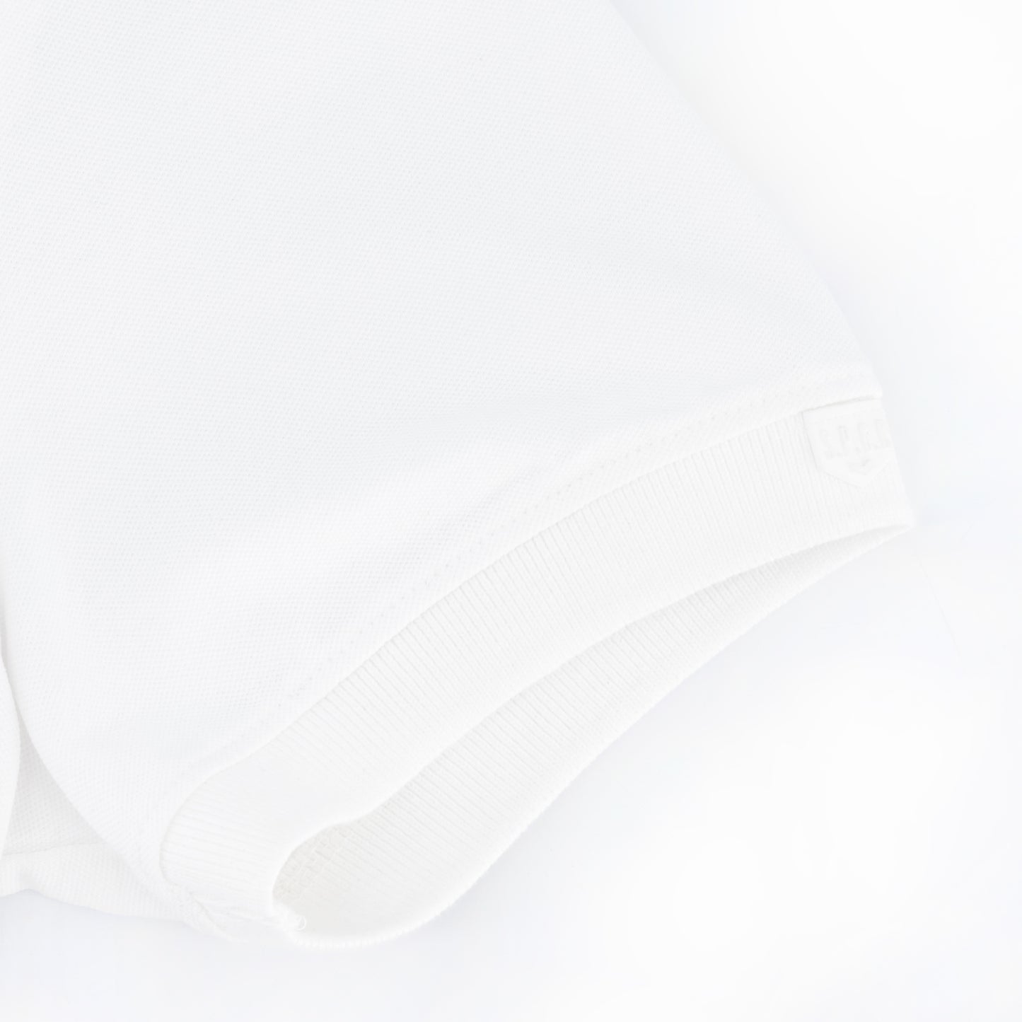 Mullen Golfer  - White