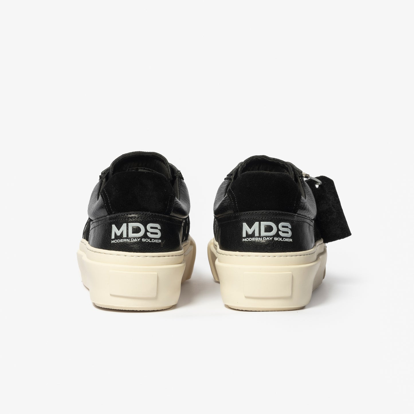MDS Aviator Lo Leather Sneakers  - Black