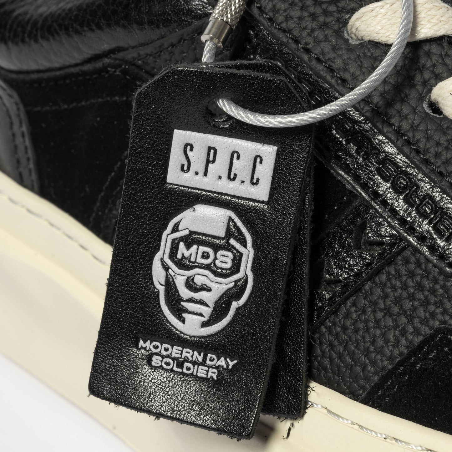 MDS Aviator Lo Leather Sneakers  - Black