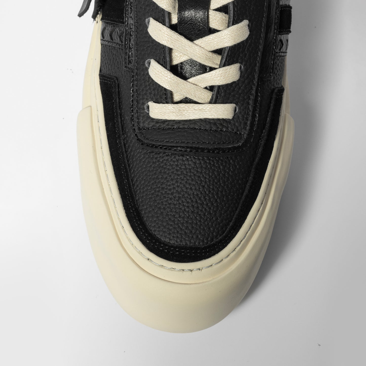 MDS Aviator Lo Leather Sneakers  - Black