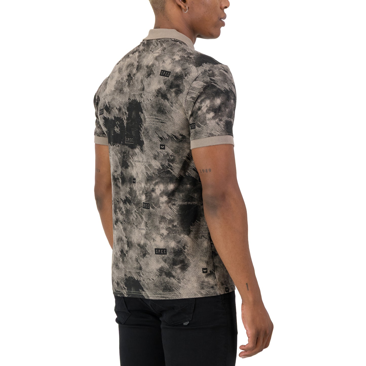 Ronan Golfer  - Dark Stone