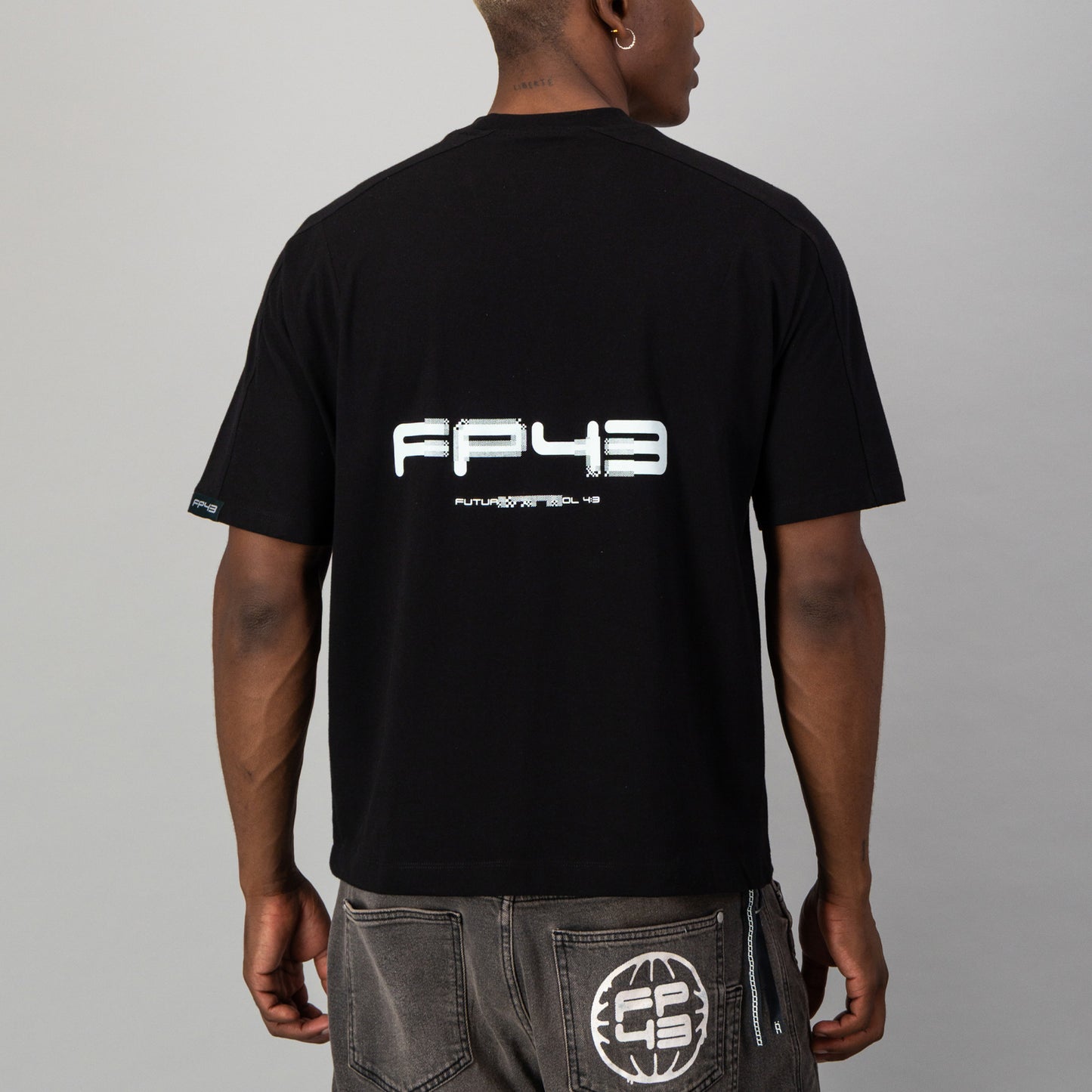 DR34M Tee  - Black