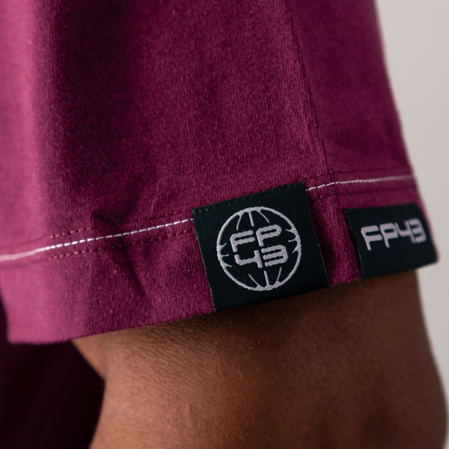 L1NK Tee  - Berry
