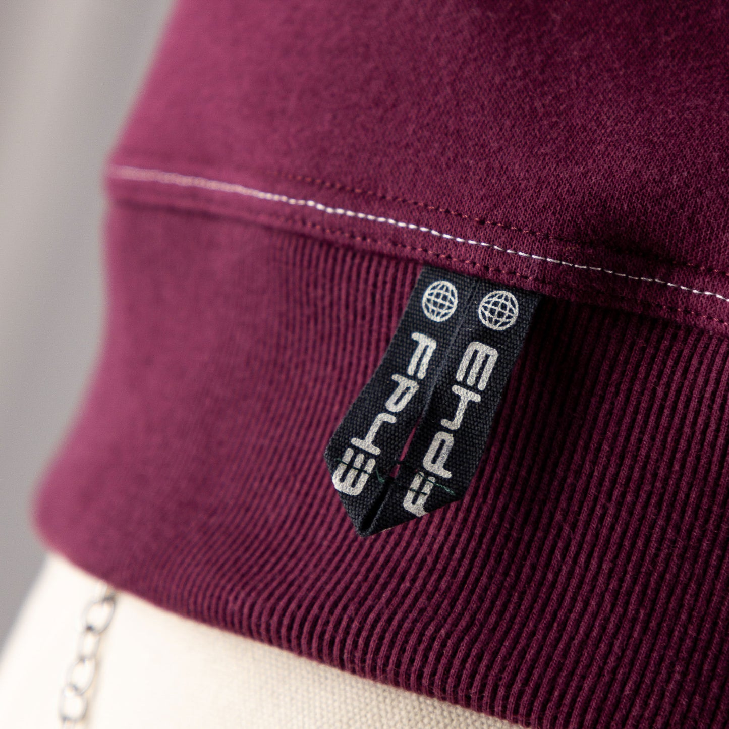SCR33N Sweat  - Berry