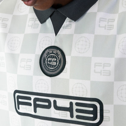 P4G3R Golfer  - Light Green