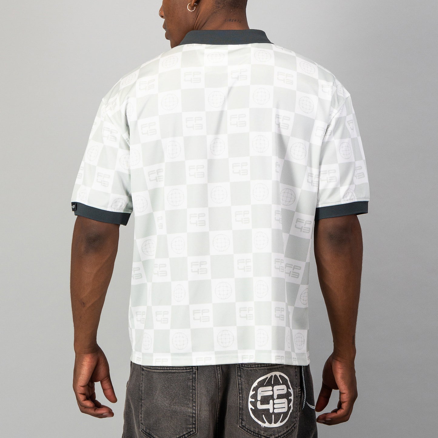 P4G3R Golfer  - Light Green