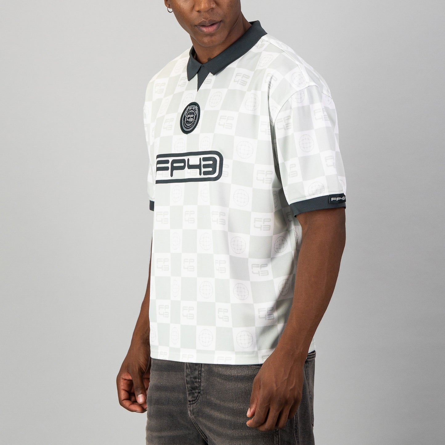 P4G3R Golfer  - Light Green
