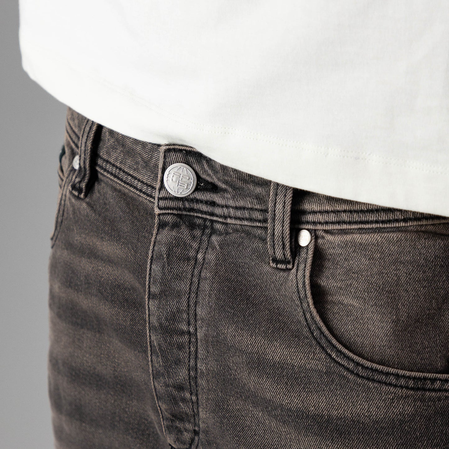 0DDW0RLD Jeans  - Dark Grey