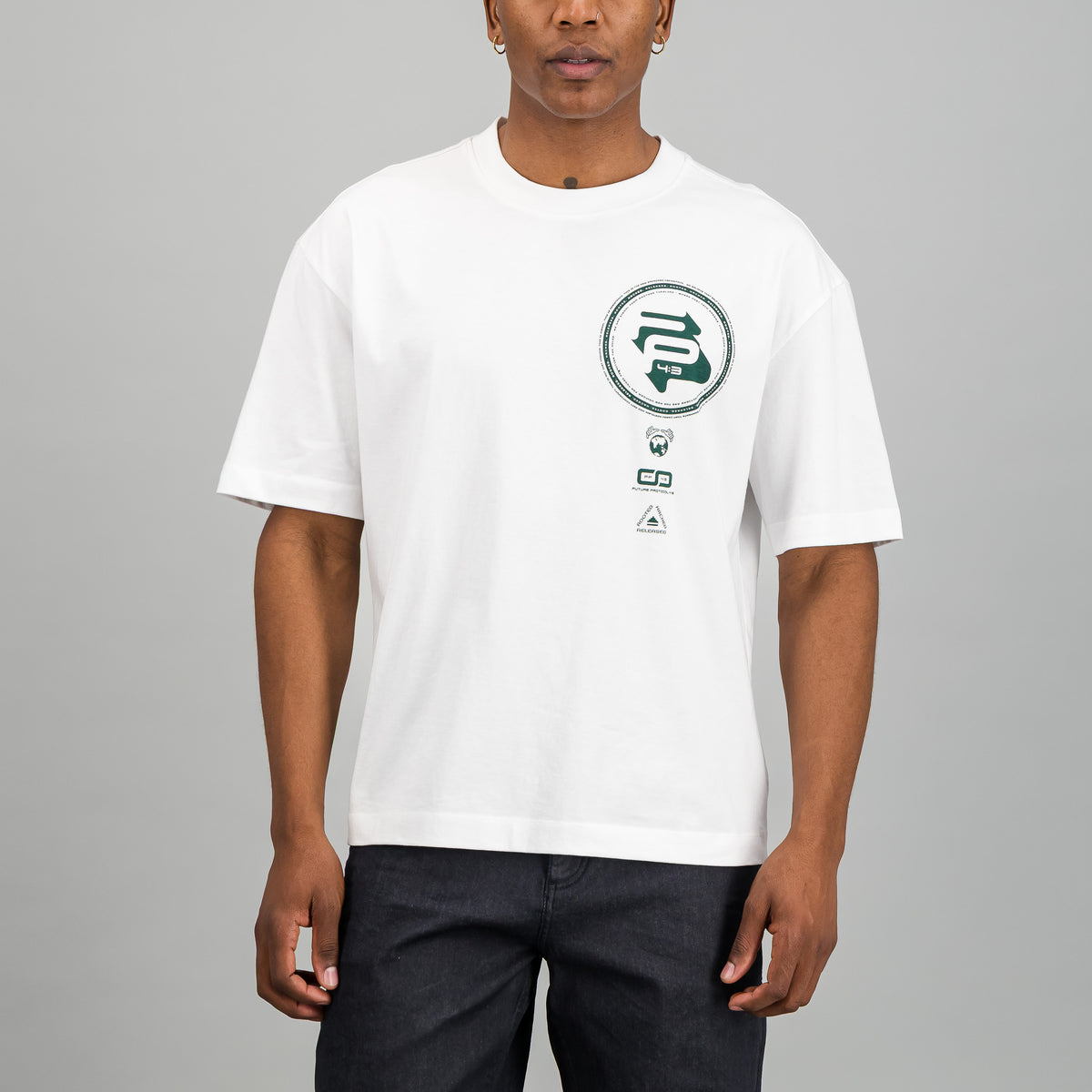 R0UL3TT3 Tee  - White