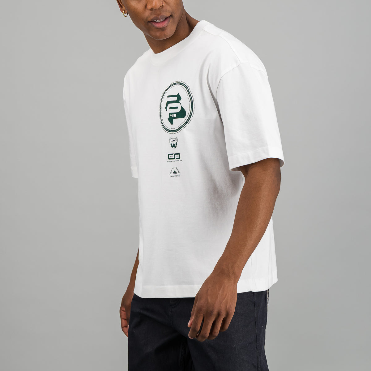 R0UL3TT3 Tee  - White