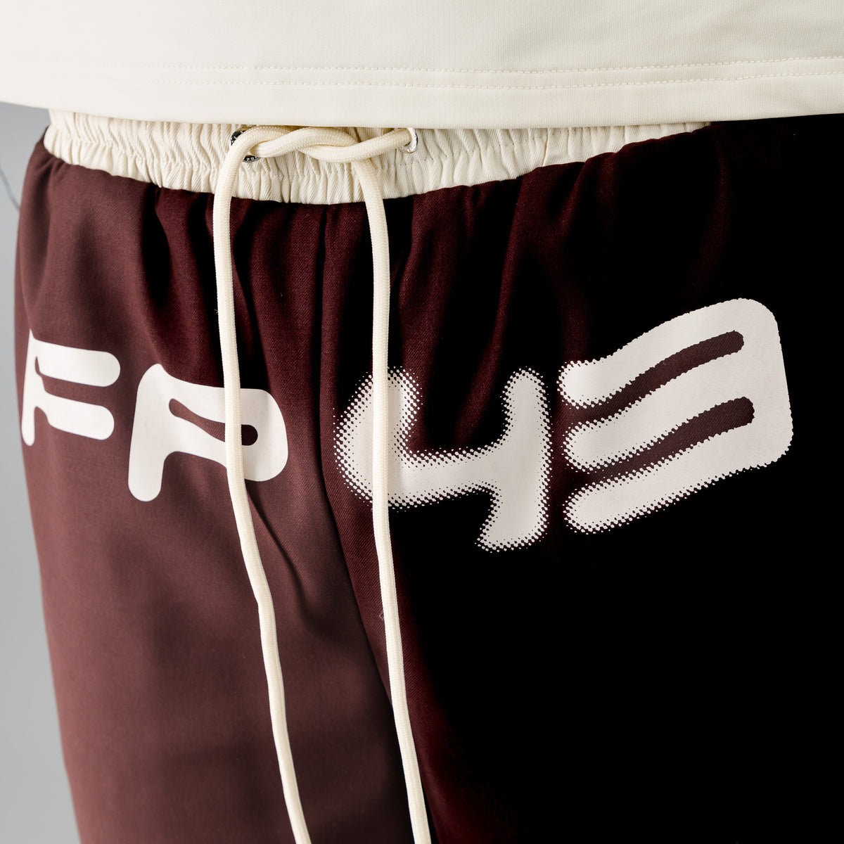 H0LD3R Woven Short  - Light Berry