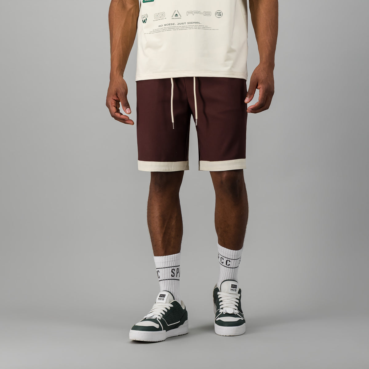 H0LD3R Woven Short  - Light Berry