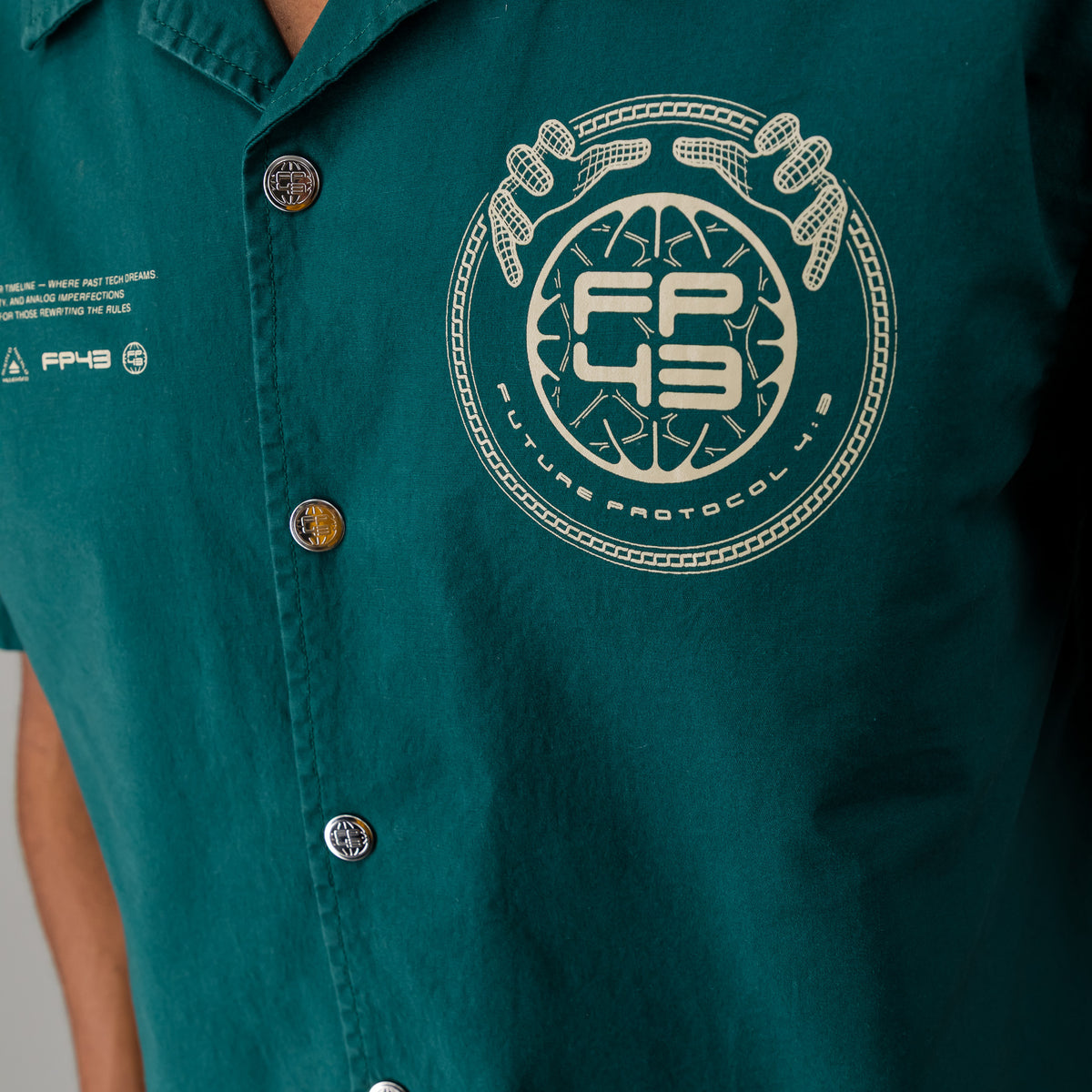 L1QU1D Shirt  - Dark Green