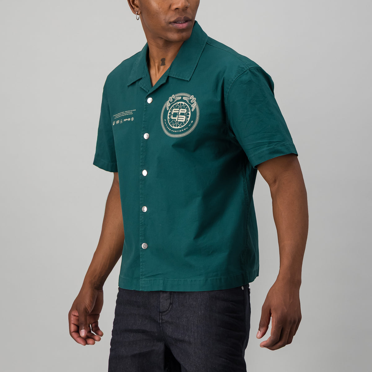 L1QU1D Shirt  - Dark Green