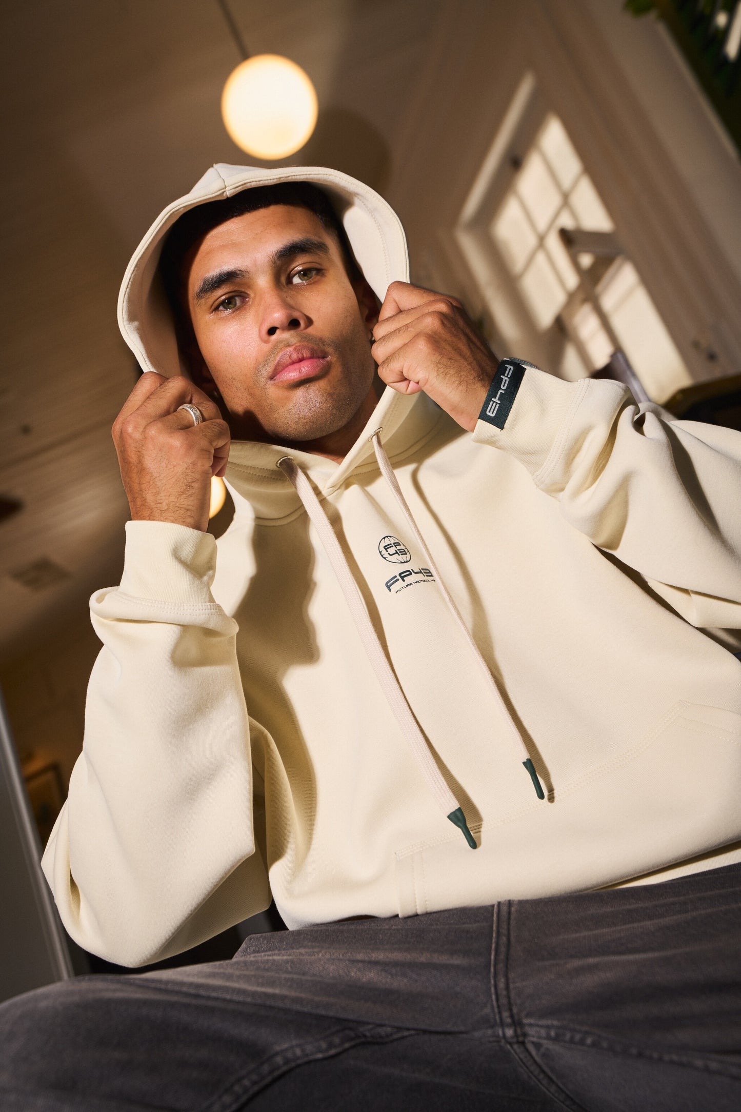 L1F3 Hoodie  - Stone
