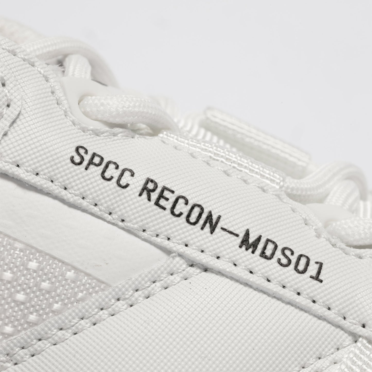 Recon Escalade Lo Sneakers  - White