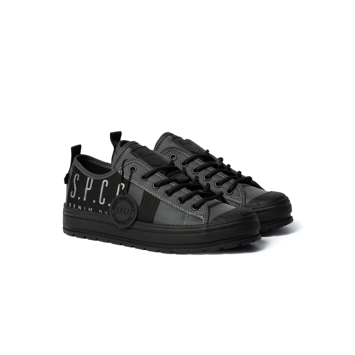 Surge Delta Lo Sneakers  - Dark Grey
