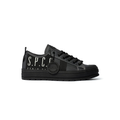 Surge Delta Lo Sneakers  - Dark Grey