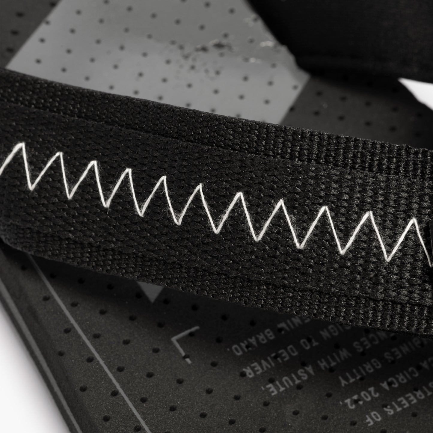 Orbit Flip Flops  - Black