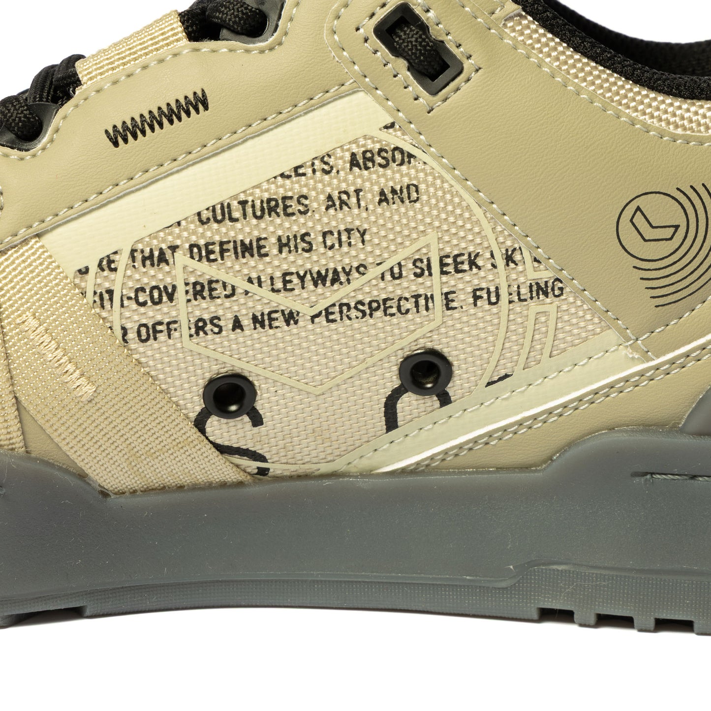 Recon Dune Force Lo Sneakers  - Off White