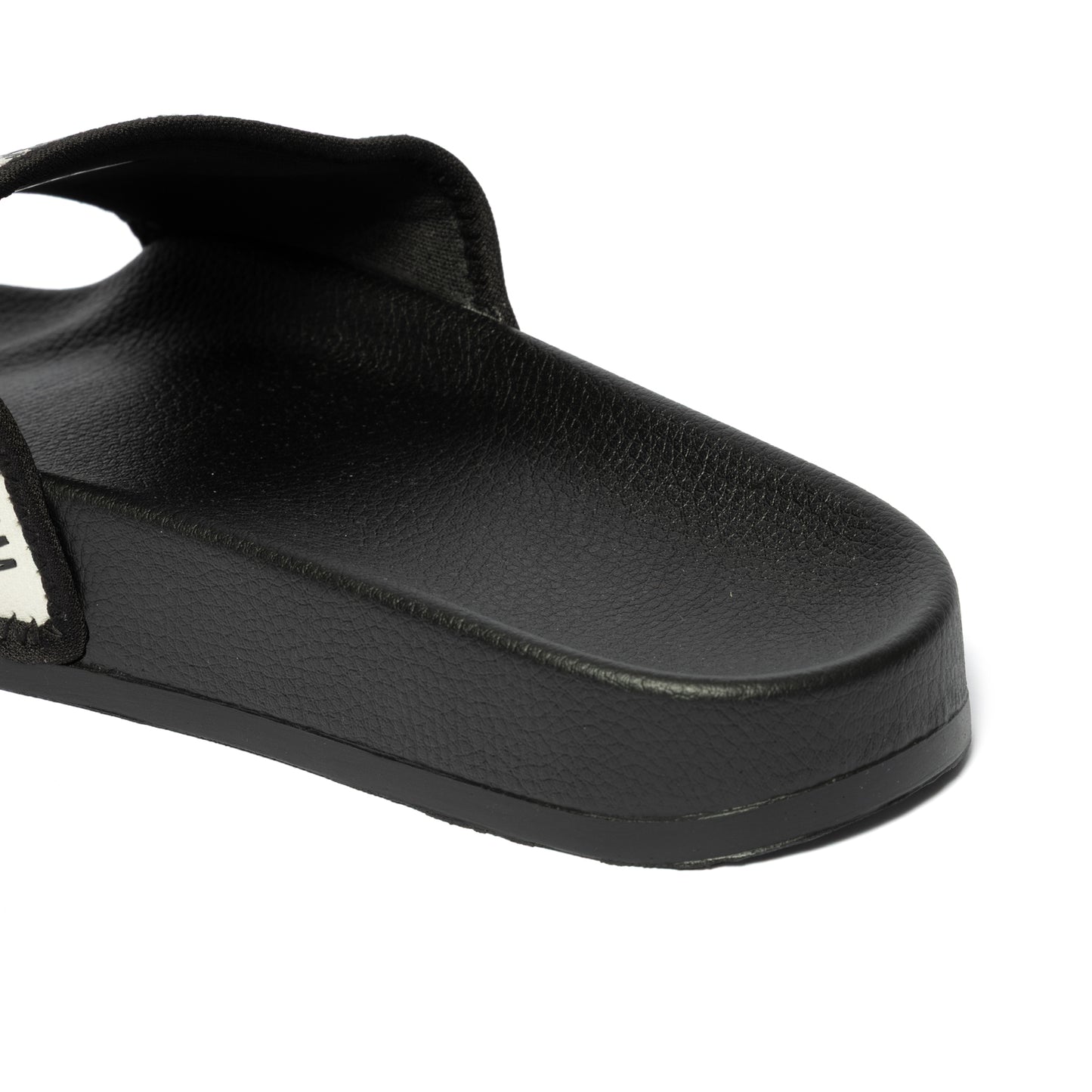 Magnus Slider  - Off White