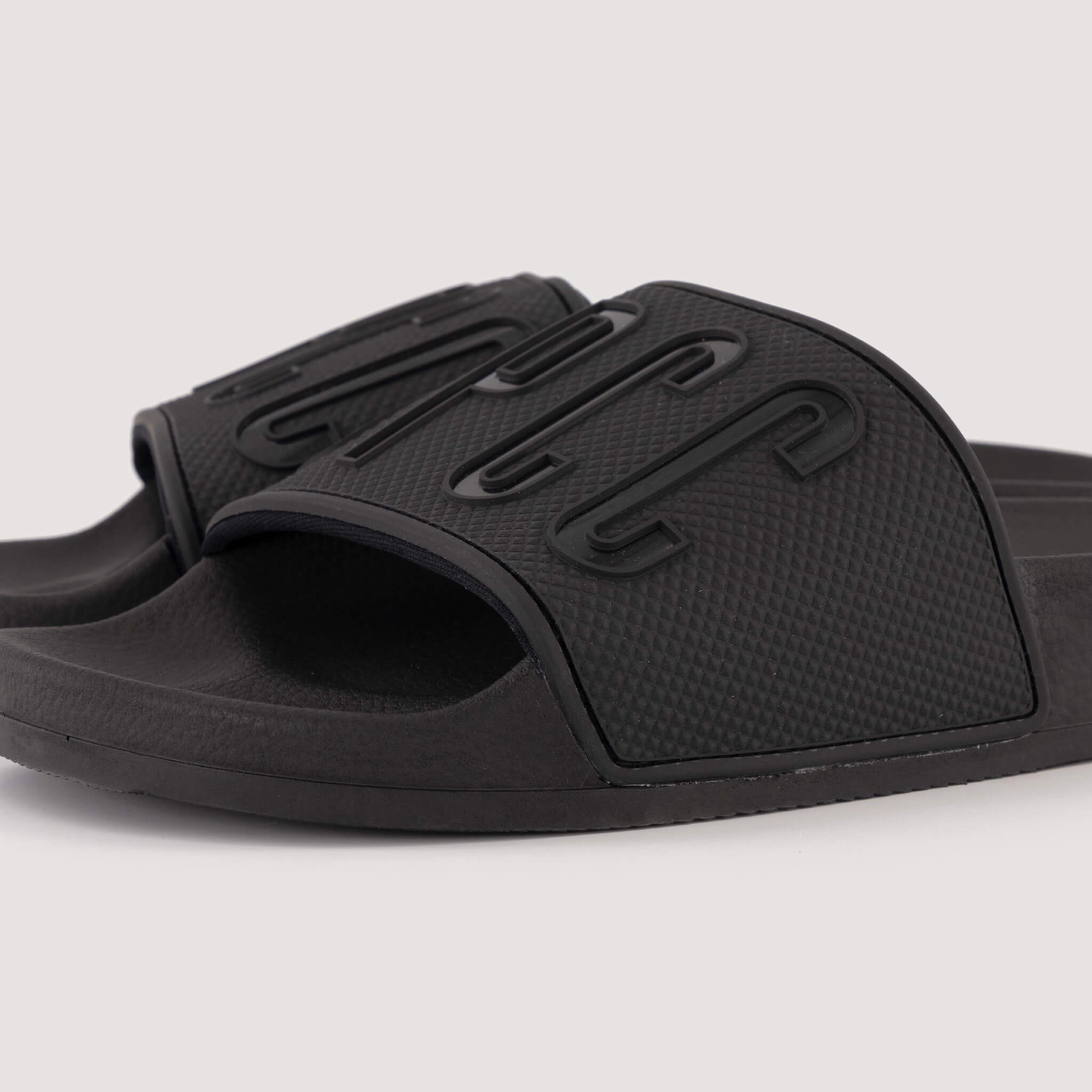 FOOTWEAR S P C C Official Store FOOTWEAR S P C C Official Store
